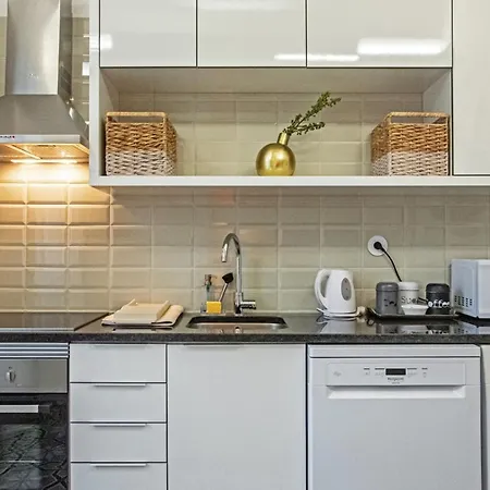 Apartmán Colourful And Tasteful 2bedroom In Graca Lisboa
