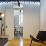 Colourful And Tasteful 2bedroom In Graca * Lisboa