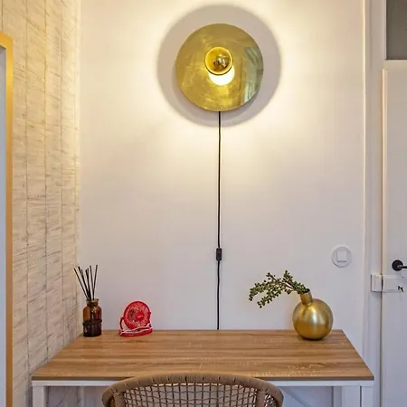 Colourful And Tasteful 2bedroom In Graca Διαμέρισμα Lisboa