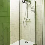 Apartmán Colourful And Tasteful 2bedroom In Graca